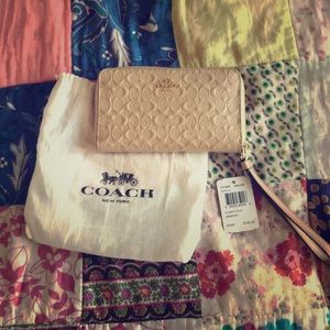 Coach wallet/wristlet